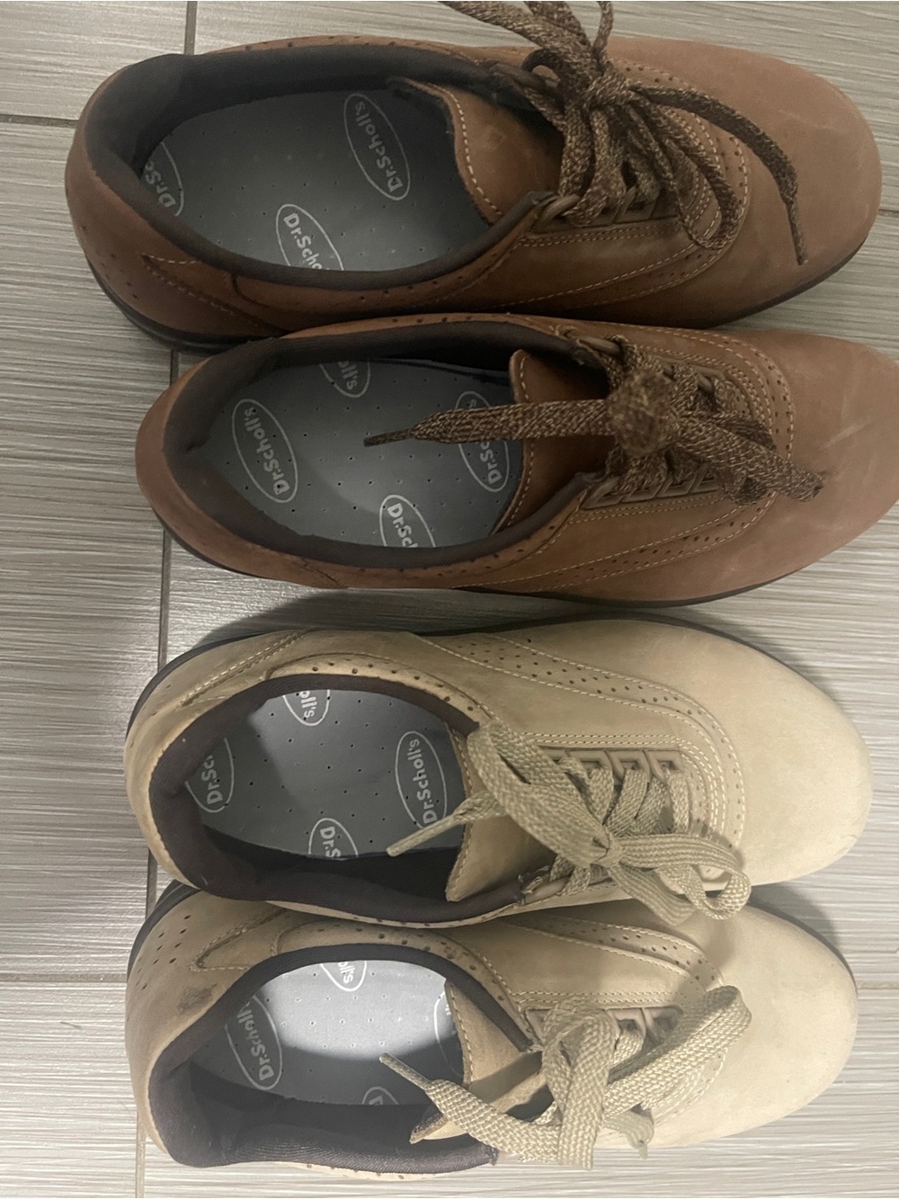 Women’s Casual Lace-Up Sneakers in Taupe